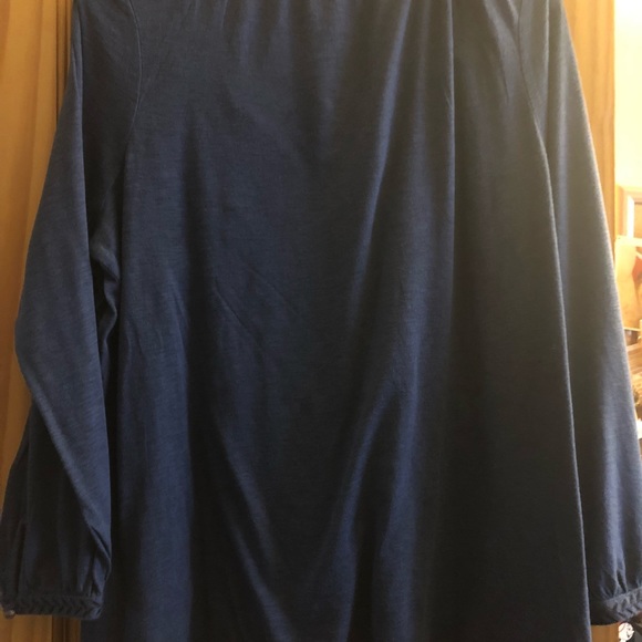 LUCKY BRAND LIGHT LONG SLEEVE TOP - Picture 3 of 5